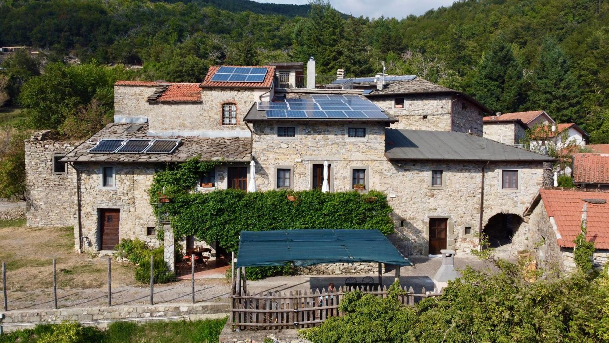 Agriturismo Montagna Verde Apella Licciana Nardi Exterior foto