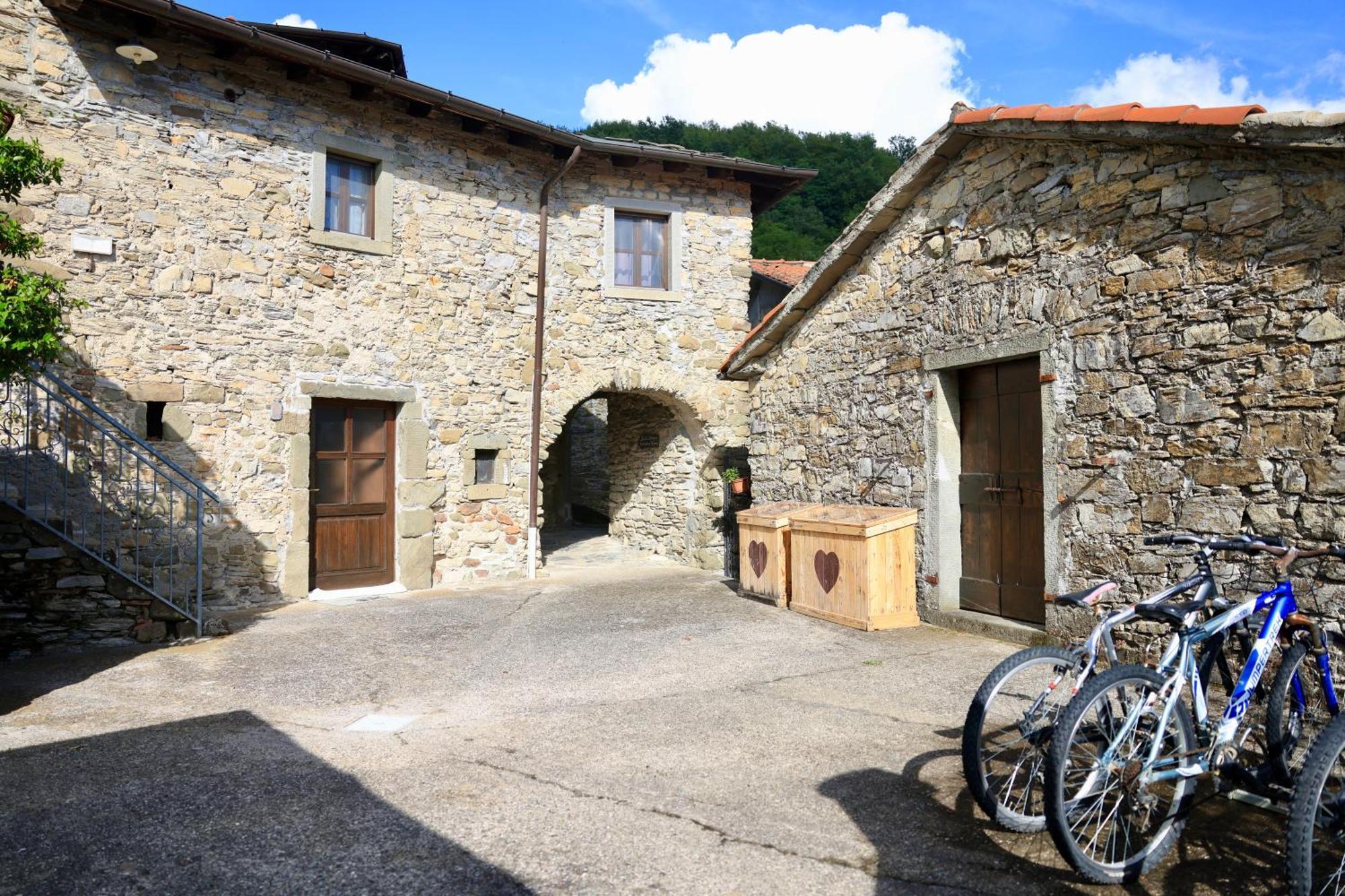 Agriturismo Montagna Verde Apella Licciana Nardi Exterior foto